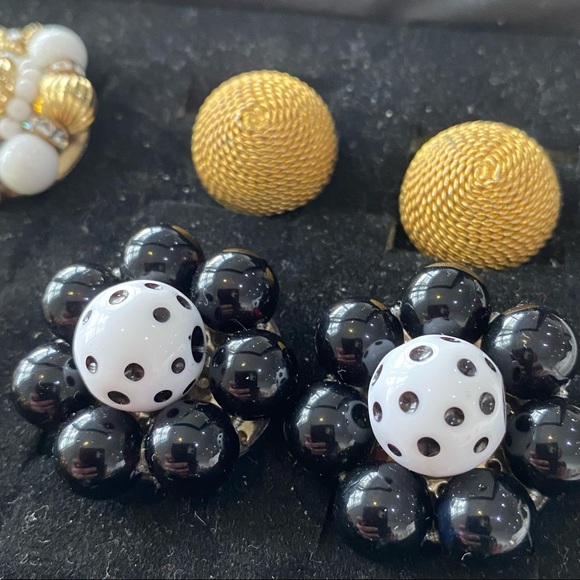 Lot Of Vintage Clip On Earrings 9 Pairs - Picture 14 of 15